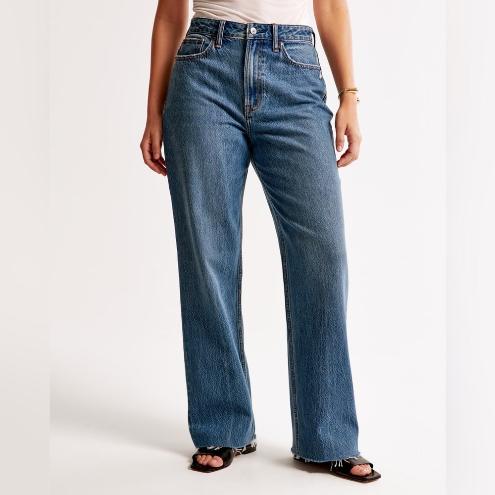 Abercrombie & Fitch The Loose High Rise Jeans (Curve Love)